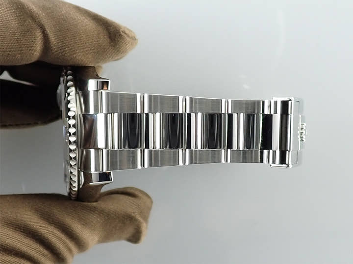 ロレックス ヨットマスター40 Ref.126622 ステンレススチール/プラチナ ブライトブルー文字盤