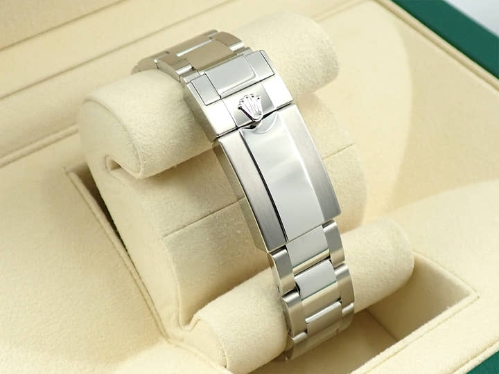 ロレックス ヨットマスター40 Ref.116622 ステンレススチール/プラチナ ダークロジウム文字盤 未使用 K1170778