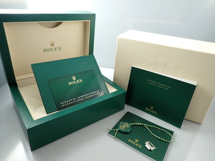 ロレックス ヨットマスター40 Ref.126622 ステンレススチール/プラチナ ブライトブルー文字盤