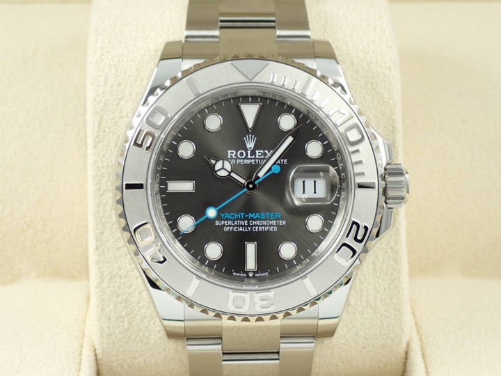 ロレックス ヨットマスター40 Ref.126622 ステンレススチール/プラチナ スレート文字盤