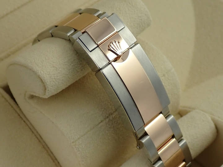 ロレックス ヨットマスター40 Ref.126621 ステンレススチール/エバーローズゴールド チョコレート文字盤