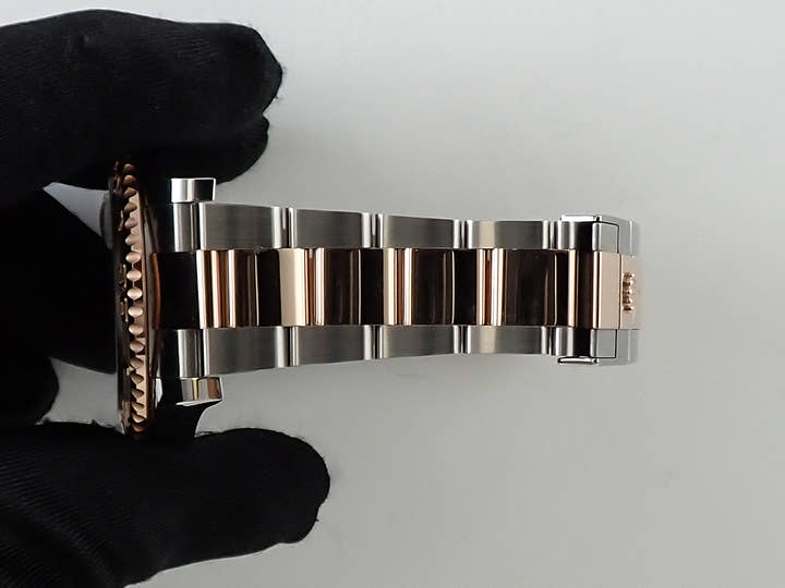 ロレックス ヨットマスター40 Ref.126621 ステンレススチール/エバーローズゴールド チョコレート文字盤