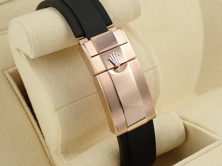 ロレックス ヨットマスター40 Ref.116655 エバーローズゴールド ブラック文字盤