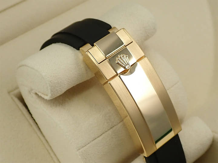 ロレックス ヨットマスター42 Ref.226658 イエローゴールド ブラック文字盤