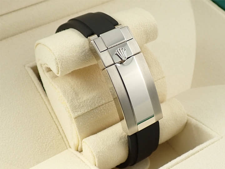 ロレックス ヨットマスター42 Ref.226659 ホワイトゴールド ブラック文字盤