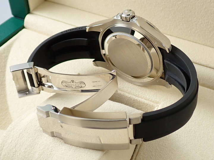 ロレックス ヨットマスター42 Ref.226679TBR ホワイトゴールド パヴェダイヤ文字盤