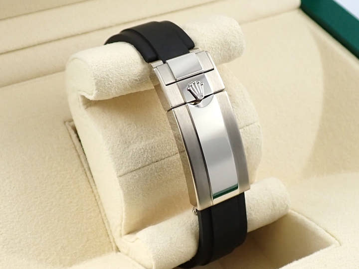 ロレックス ヨットマスター42 Ref.226659 ホワイトゴールド ブラック文字盤