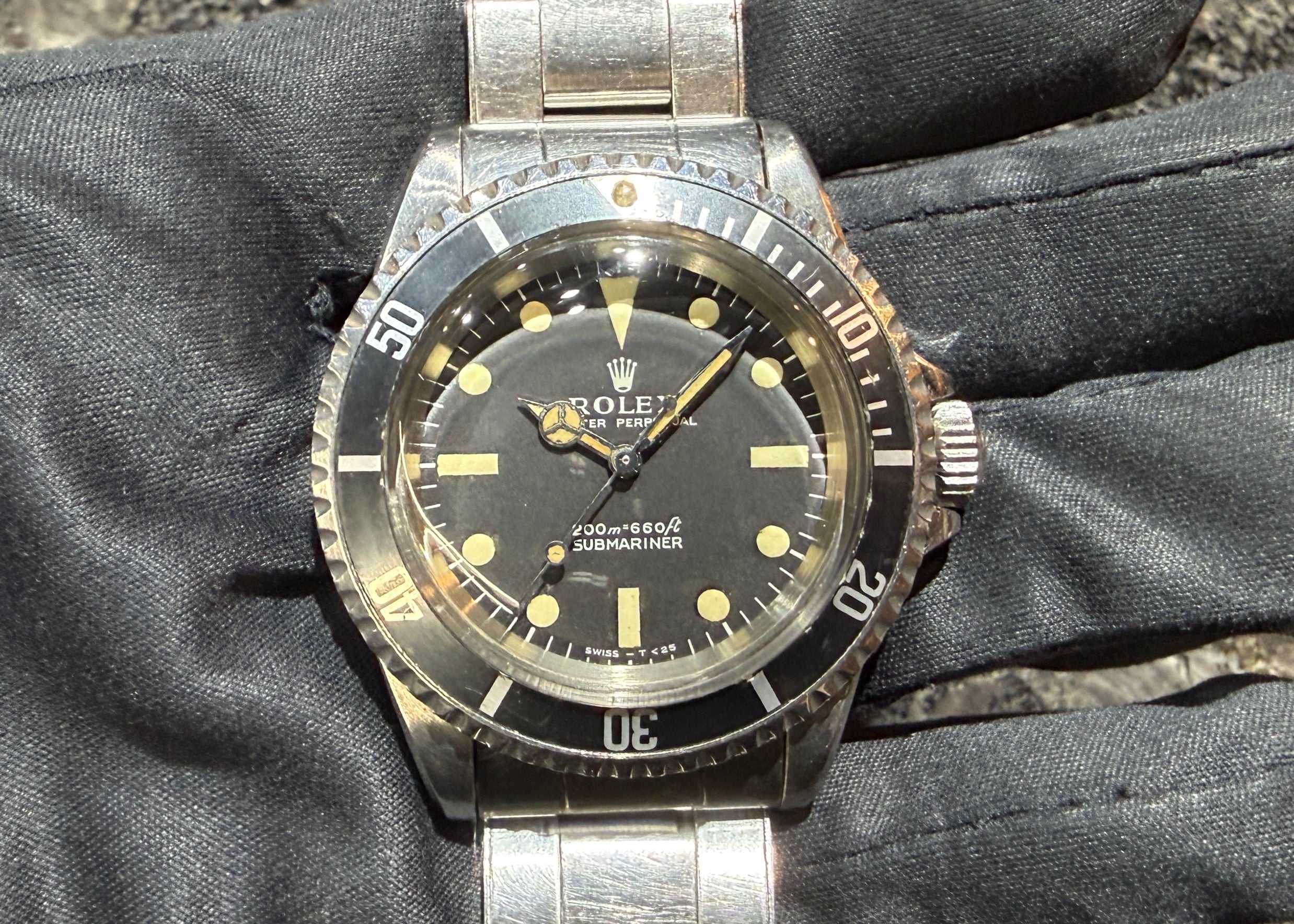 第２２７８回 魅力溢れるマット初期モデル！！ ロレックス サブマリーナー 5513 メーターファースト 67年 オールトリチウムのご紹介！