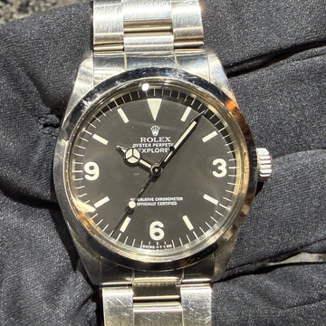 No. 2279 - The dial is in excellent condition! Popular serial number R is now in stock! Introducing the Rolex Explorer I 1016 all-tritium!