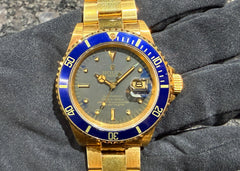 No. 2288 - The stunningly aged dial is a highlight! Introducing the solid gold blue Submariner 16808, a superb example, all tritium!