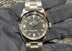 From the 2289th issue: Exceptional dial condition! Rare L-number! Comes with a warranty! Introducing the Vintage Explorer Ref. 1016 All Tritium!