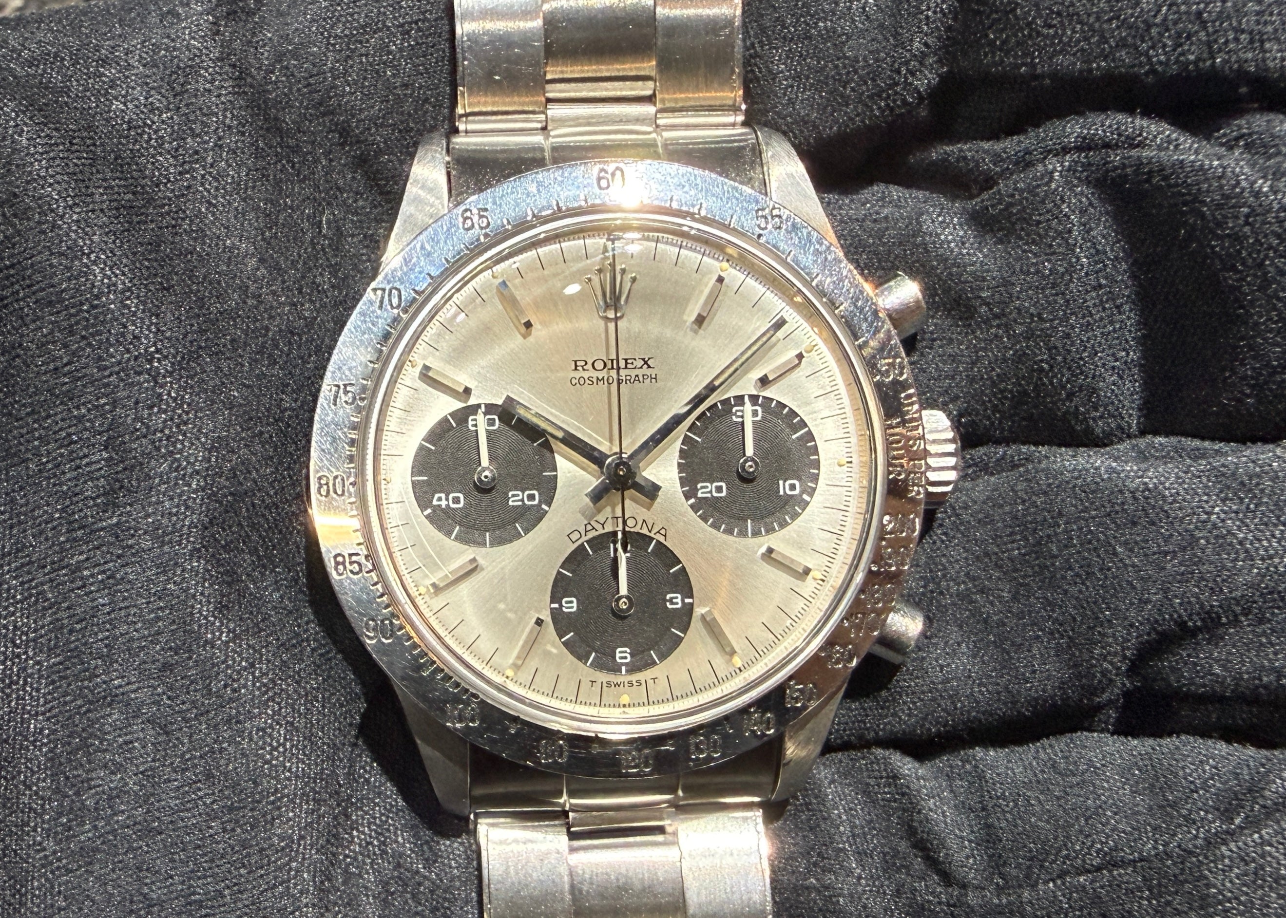 第２２９４回〜  優良個体！初代手巻きデイトナ Ref.6239 シルバー オールトリチウムのご紹介！