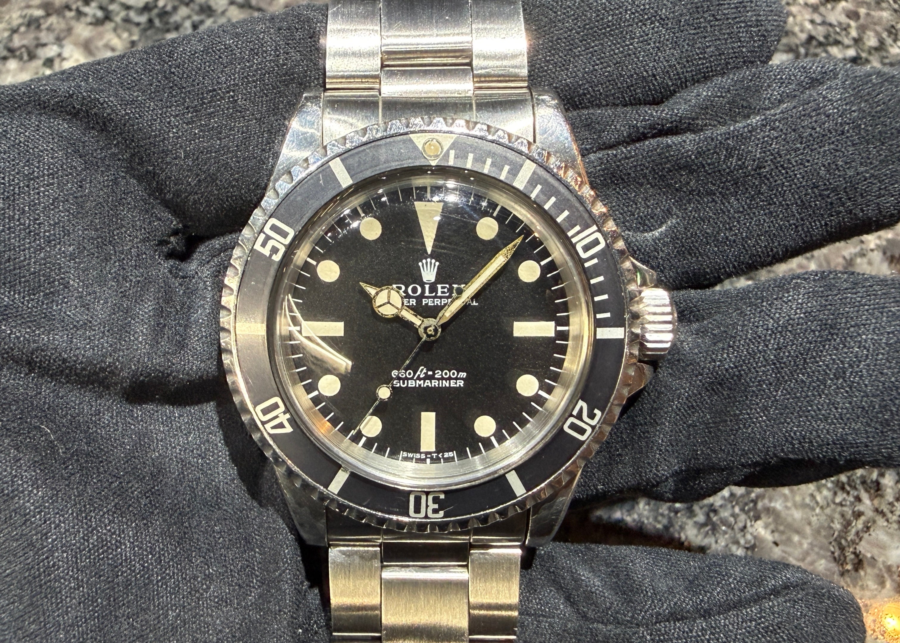 第２３１５回～ オススメヴィンテージ！！抜群のダイヤルコンディション！！オールトリチウム！サブマリーナ 5513 70年のご紹介！！