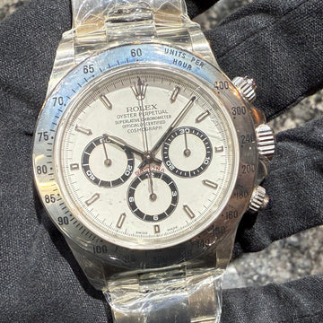 No. 2094 ~ Rare item card guarantee included! Completely sealed dead stock! Introducing the A9 El Primero-equipped Daytona 16520 with a white dial!