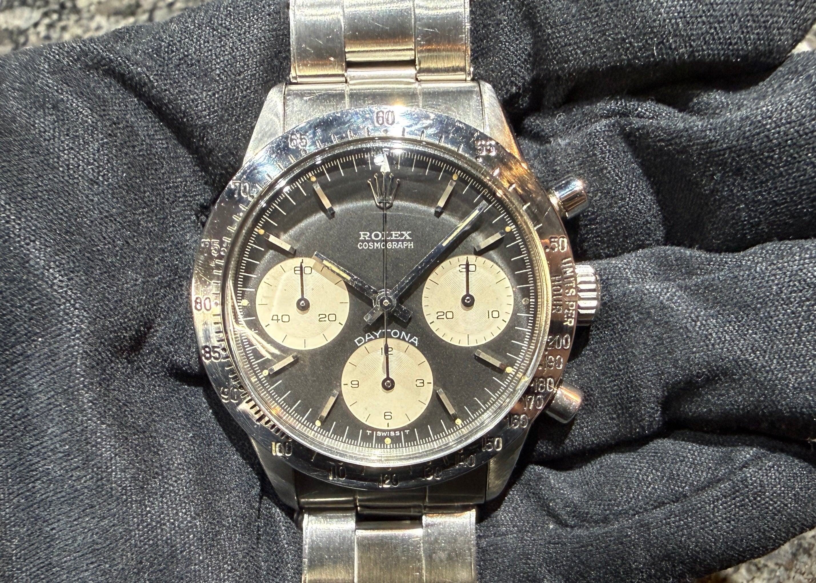 第２３２８回～ 希少！ブルーデイトナ 第一世代手巻きデイトナ Ref.6239 ブラック 69年 オールトリチウムのご紹介！