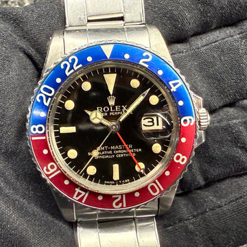第２１９０回～【COMING SOON!!】トップクラスの艶感が魅力！ヴィンテージ GMTマスター 1675 漆黒ミラー 1966年 良個体のご紹介！