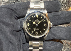 Round 2479 ~ Featuring a stunning top-level luster! A gleaming black mirror finish!! Introducing the Rolex Explorer 1016 from 1967, all tritium!