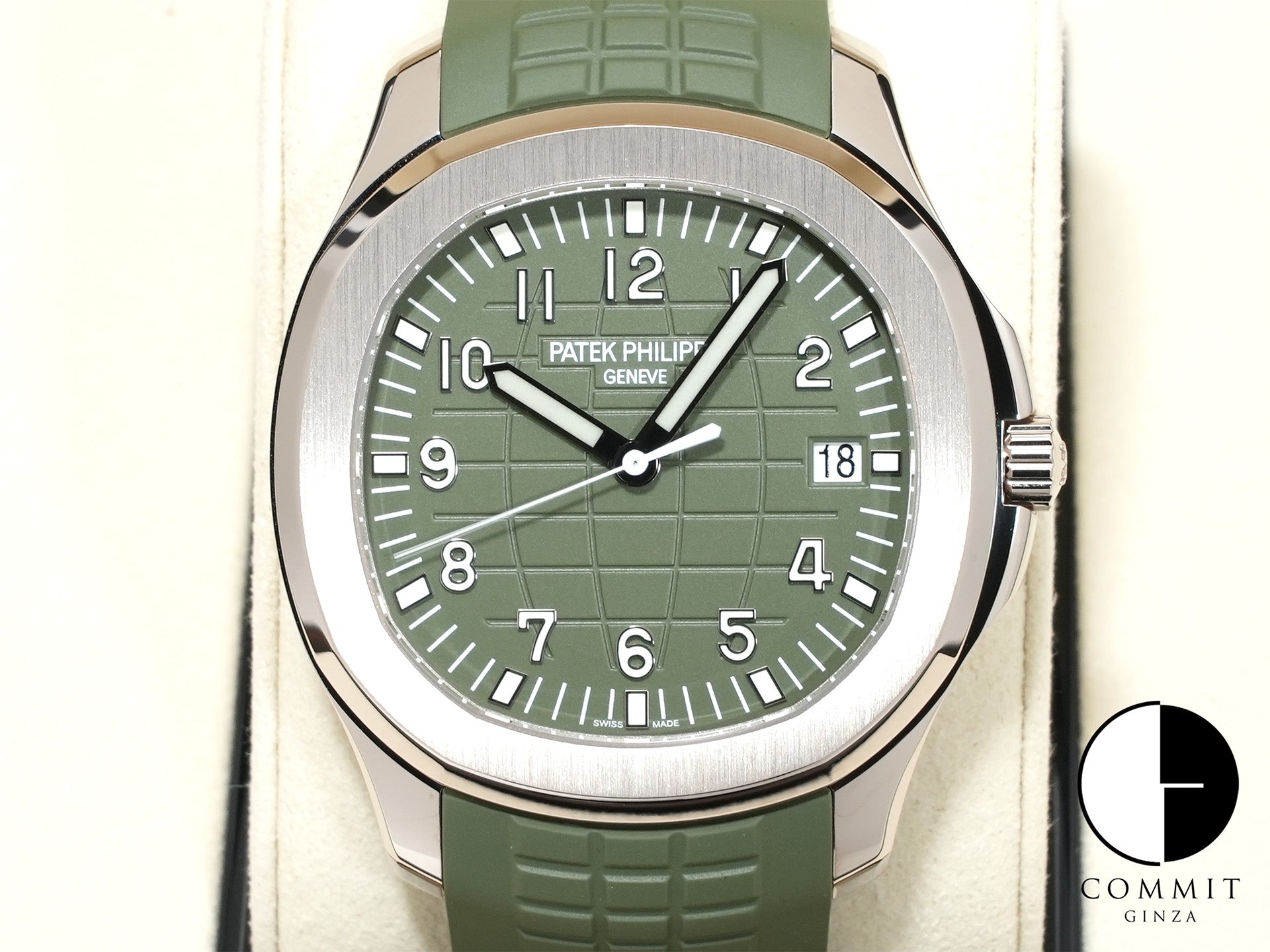 Patek Philippe Aquanaut Ref. 5168G-010 White Gold Khaki Green Dial Unused h2jbsn8r