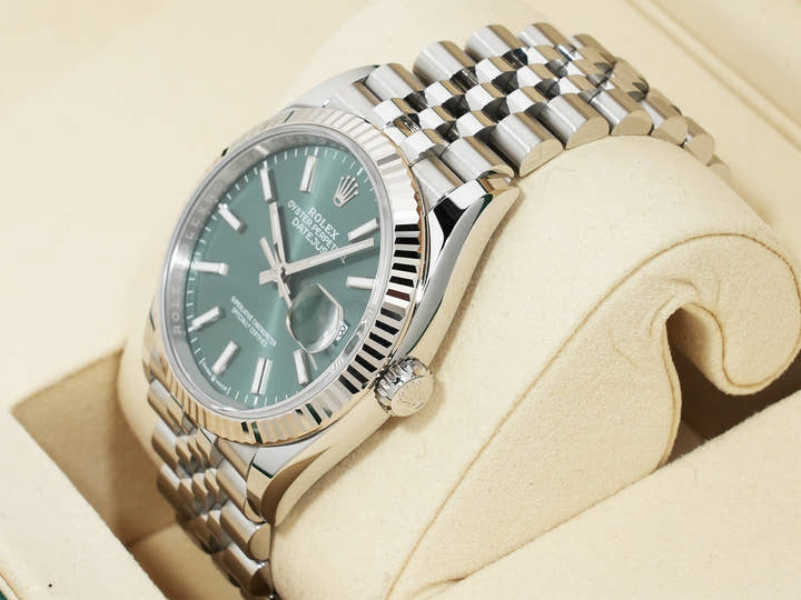 Rolex Datejust 36 Ref.126234 Stainless Steel/White Gold Mint Green Dial Jubilee Bracelet, Beautiful Pre-owned Condition zfxebvsp