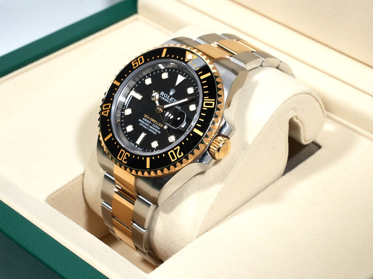 Rolex Sea-Dweller Ref.126603 Stainless Steel/Yellow Gold Black Dial Pre-owned xchodmsm