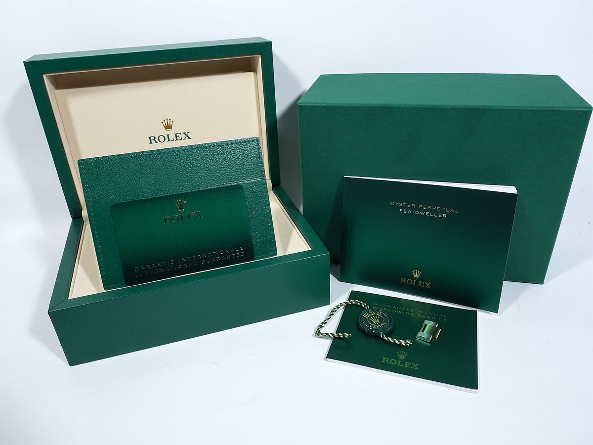 Rolex Sea-Dweller Ref.126603 Stainless Steel/Yellow Gold Black Dial Pre-owned xchodmsm