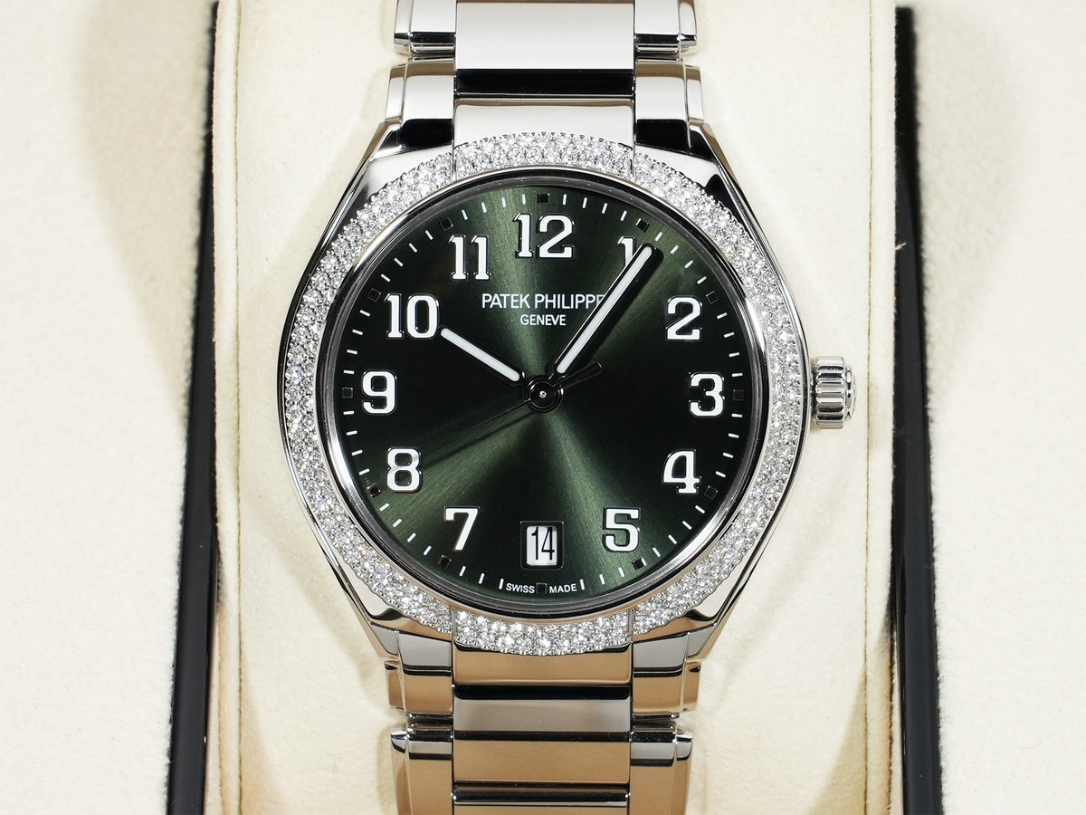 パテックフィリップ Twenty-4 Ref.7300/1200A-011 ステンレススチール オリーブグリーン ソレイユ文字盤 未使用 cqq5xr8j
