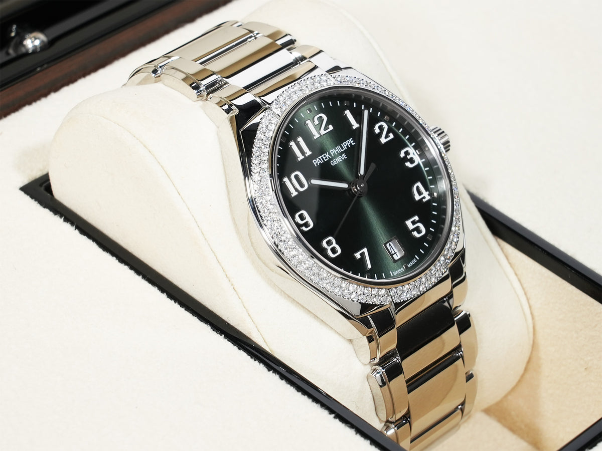 パテックフィリップ Twenty-4 Ref.7300/1200A-011 ステンレススチール オリーブグリーン ソレイユ文字盤 未使用 cqq5xr8j