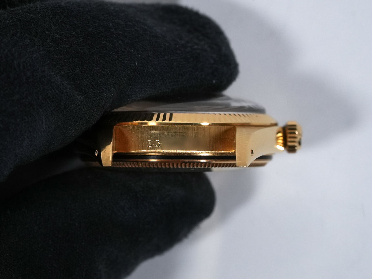 ロレックス オイスターパーペチュアル デイト Ref.1503/8 イエローゴールド シルバー文字盤 中古 vfh5rmkn