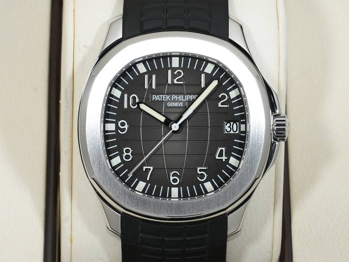 パテックフィリップ アクアノート Ref.5167A-001 ステンレススチール ブラック文字盤 美中古 3wowcr7e