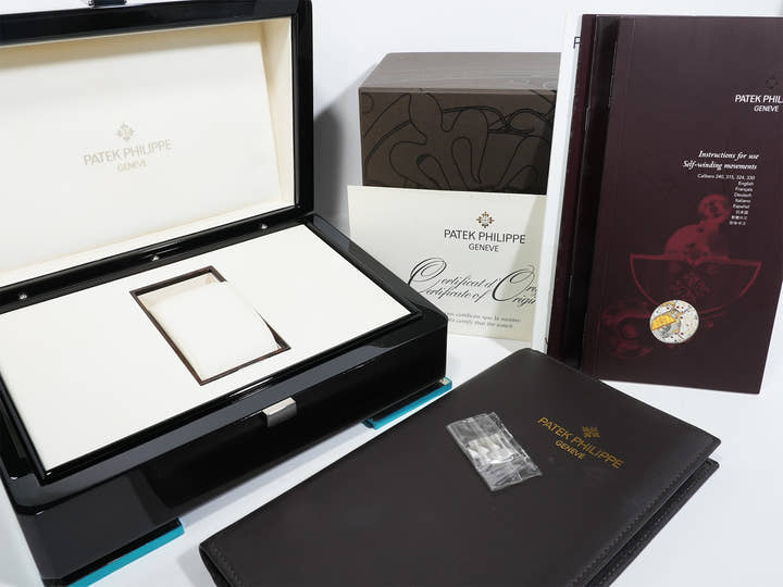 パテックフィリップ ノーチラス Ref.5800/1A-001 ステンレススチール ブルー文字盤 美品 frcy93qg
