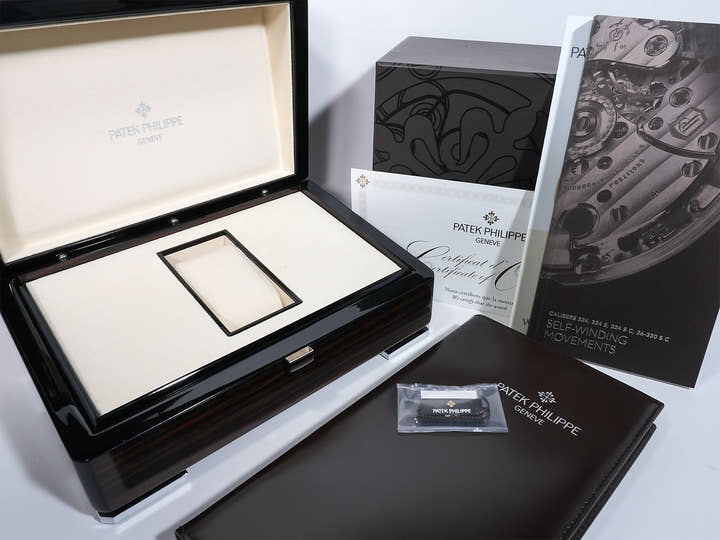 パテックフィリップ カラトラバ Ref.6007G-011 ホワイトゴールド エボニーブラック文字盤 美中古 ivo2pxo9