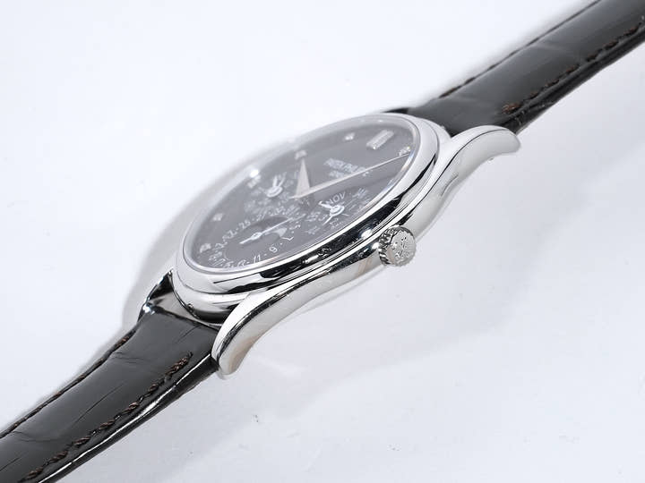 パテックフィリップ パーペチュアルカレンダー Ref.5140P-013 プラチナ ブラック11Pダイヤ文字盤 中古 5ppehhyw