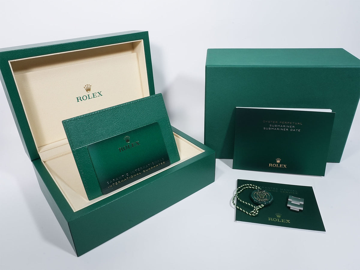 Rolex Submariner No-Date Ref. 124060 Stainless Steel Black Dial, Pre-owned in excellent condition vjukdz77