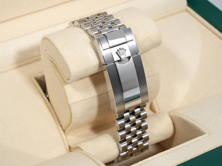 Rolex GMT-Master II Ref. 126720VTNR Stainless Steel Black Dial Jubilee Bracelet Pre-owned 38zsd48o