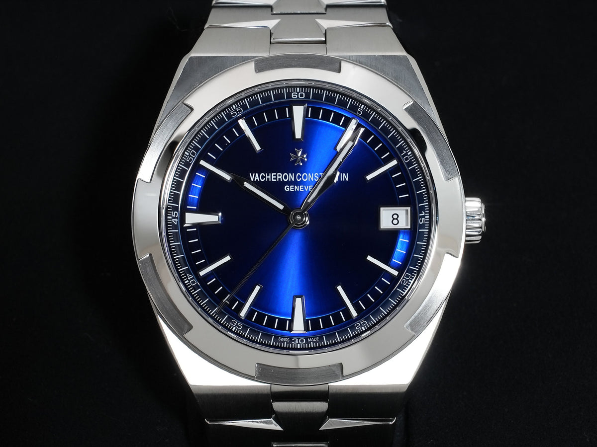 ヴァシュロンコンスタンタン オーヴァーシーズ Ref.4500V/110A-B128 ステンレススチール ブルー文字盤 中古 h4fbzuxx