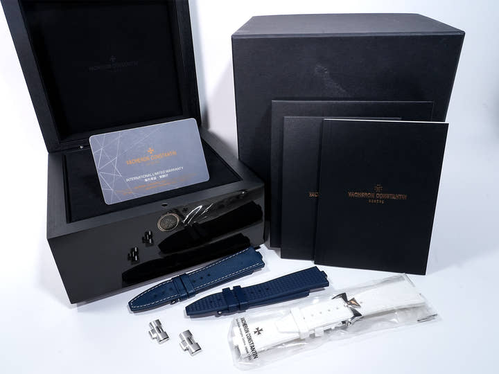 ヴァシュロンコンスタンタン オーヴァーシーズ Ref.4500V/110A-B128 ステンレススチール ブルー文字盤 中古 h4fbzuxx