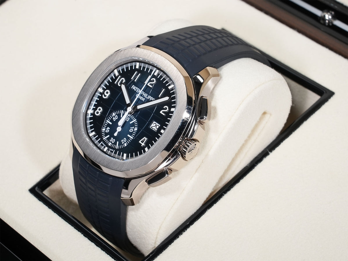 Patek Philippe Aquanaut Chronograph Ref. 5968G-001 White Gold Midnight Blue Dial Pre-owned 9tuet77o