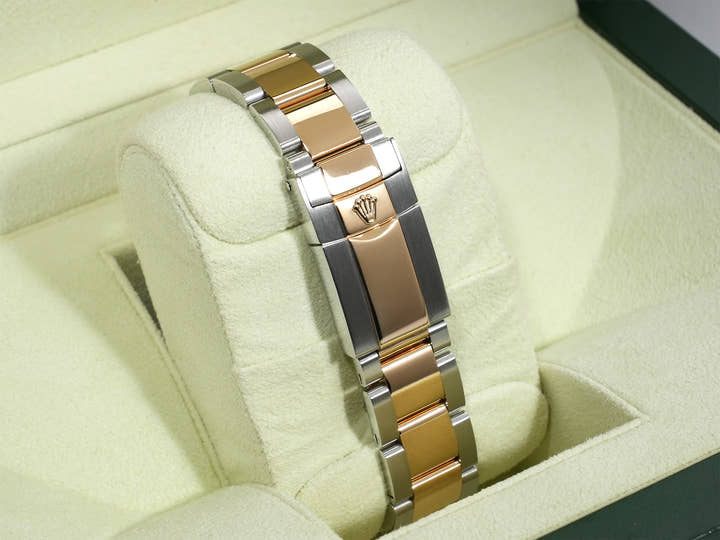 Rolex Daytona Ref. 116523 Stainless Steel/Yellow Gold Black Dial, Pre-owned in Excellent Condition, 8wi3zwig