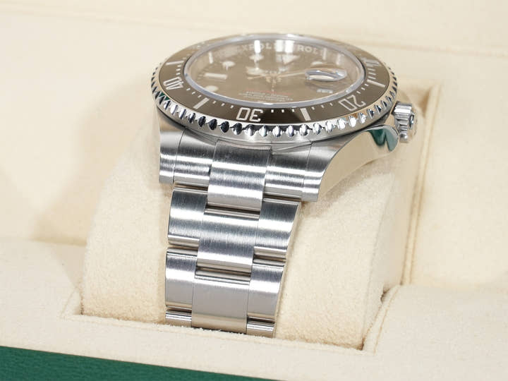 ロレックス シードゥエラー Ref.126600 ステンレススチール ブラック文字盤 美品 23kms2nr