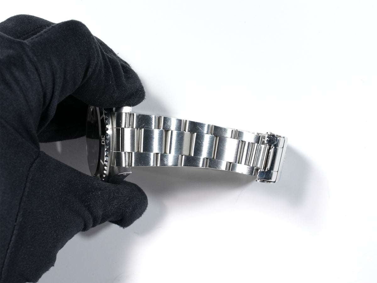 Rolex Submariner Date Ref. 168000 Stainless Steel Black Dial Pre-owned e6zrszka