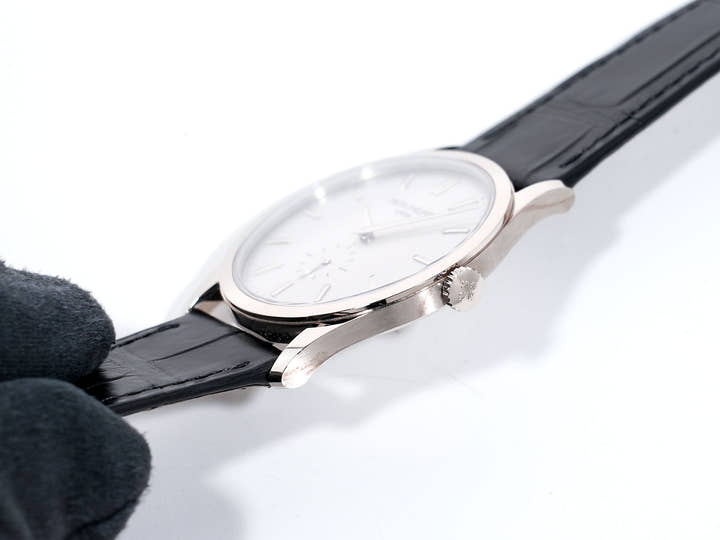 パテックフィリップ カラトラバ Ref.5196G-001 ホワイトゴールド シルバー文字盤 中古 4jdkph4h