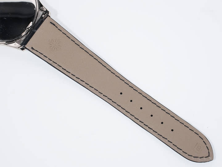 パテックフィリップ カラトラバ Ref.5196G-001 ホワイトゴールド シルバー文字盤 中古 4jdkph4h