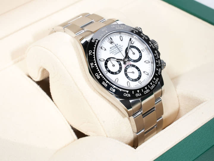 Rolex Daytona Ref. 116500LN Stainless Steel White Dial, Pre-owned in Excellent Condition r8aryp6i