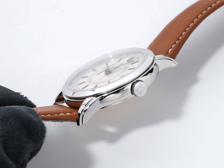 パテックフィリップ カラトラバ ウィークリーカレンダー Ref.5212A-001 ステンレススチール シルバー文字盤 美品 vzvfoqjx