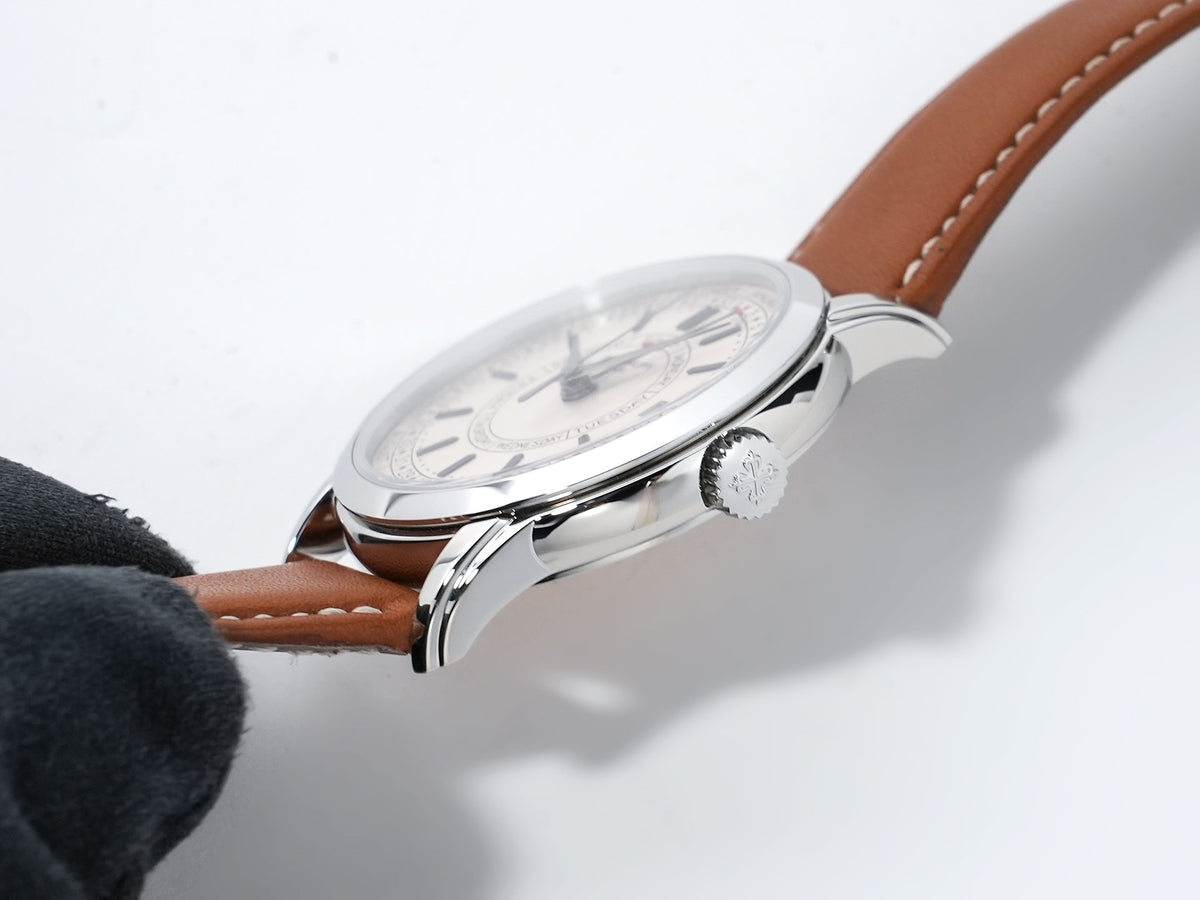 パテックフィリップ カラトラバ ウィークリーカレンダー Ref.5212A-001 ステンレススチール シルバー文字盤 美品 vzvfoqjx