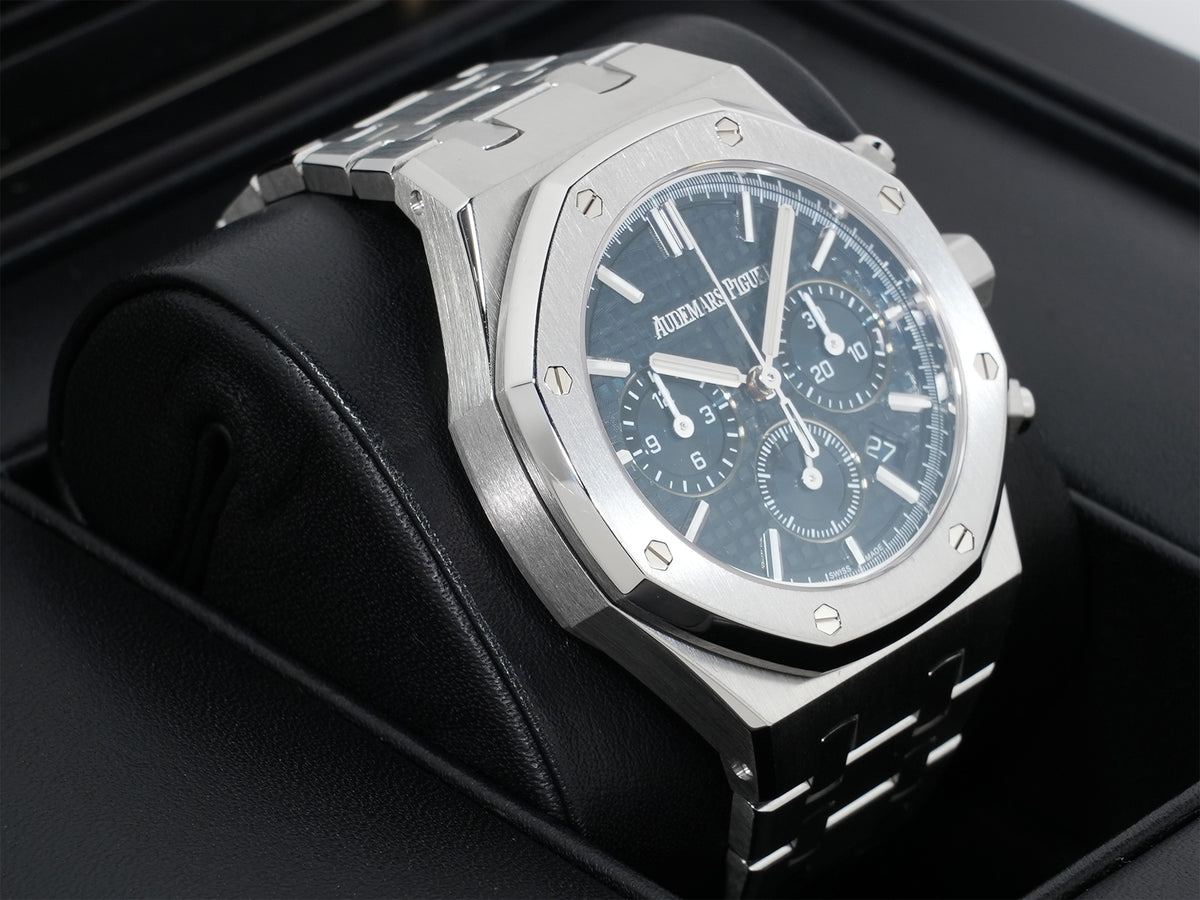 Audemars Piguet Royal Oak Chronograph Ref. 26715ST.OO.1356ST.01 Stainless Steel Night Blue Dial, Excellent Condition, iw355mto