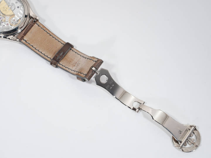Patek Philippe Perpetual Calendar Ref. 5140G-001 White Gold Silver Dial Pre-owned usrnbepr