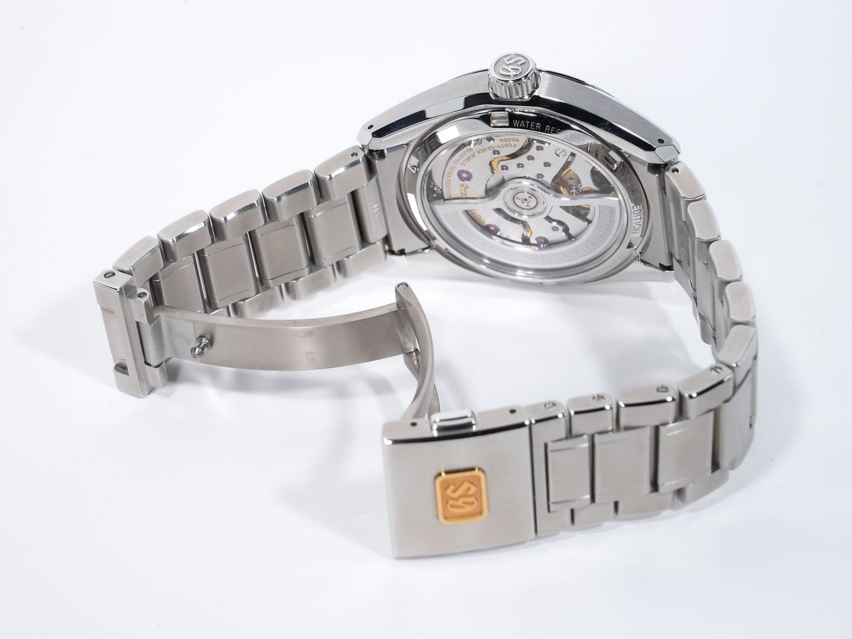 Grand Seiko Evolution 9 Collection Mechanical Hi-Beat Ref. SLGH021 Stainless Steel Light Green Dial, Pre-owned in excellent condition ugds3c74