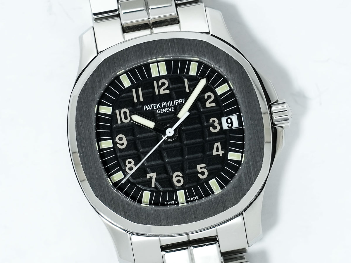パテックフィリップ アクアノート ミディアム Ref.5066/1A-010 ステンレススチール ブラック文字盤 中古 idqarbrt