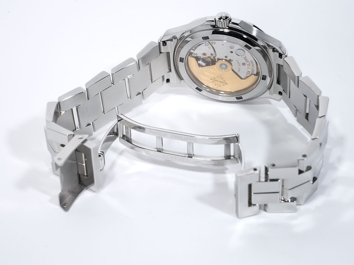 パテックフィリップ アクアノート ミディアム Ref.5066/1A-010 ステンレススチール ブラック文字盤 中古 idqarbrt